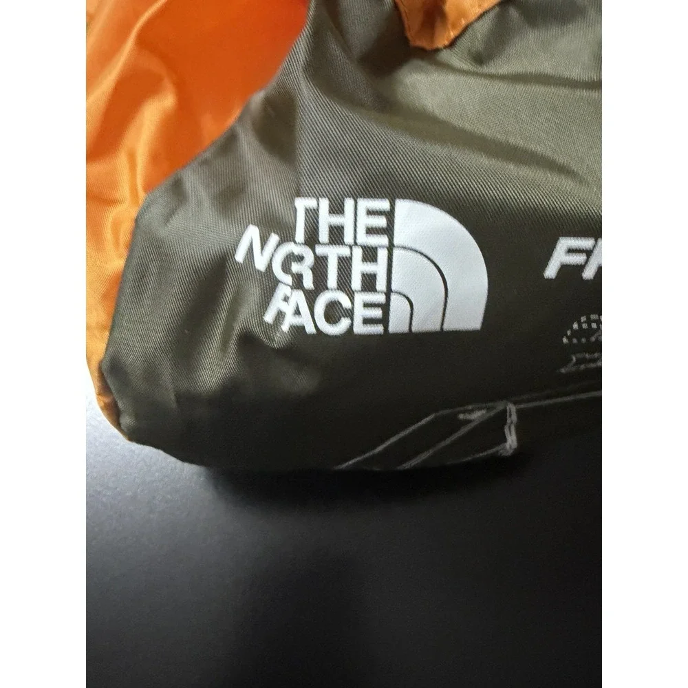 The North Face Wawona Front Porch Tent Vestibule – Orange/Tan/Green New